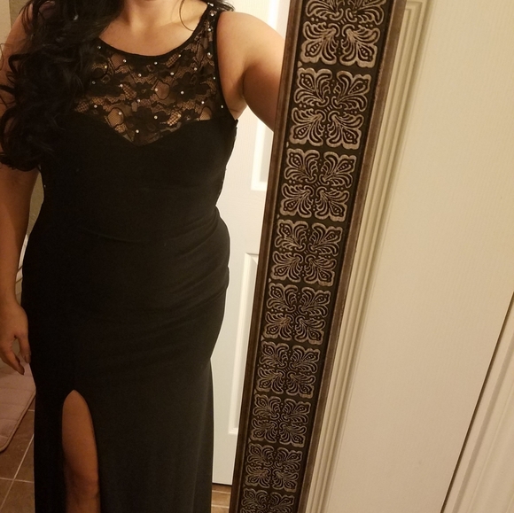 Evening gown - Picture 6 of 7